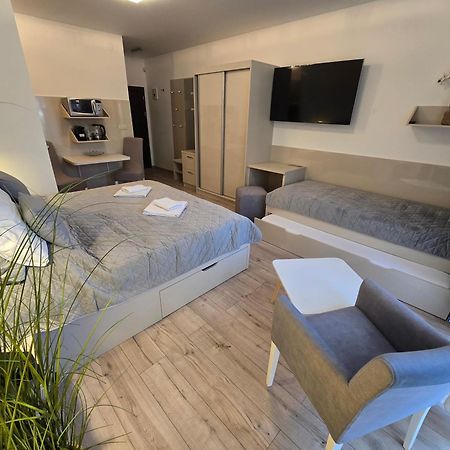 Apartman Elizabeth Bešeňová Eksteriør billede