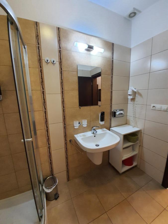 Apartman Elizabeth Bešeňová Eksteriør billede