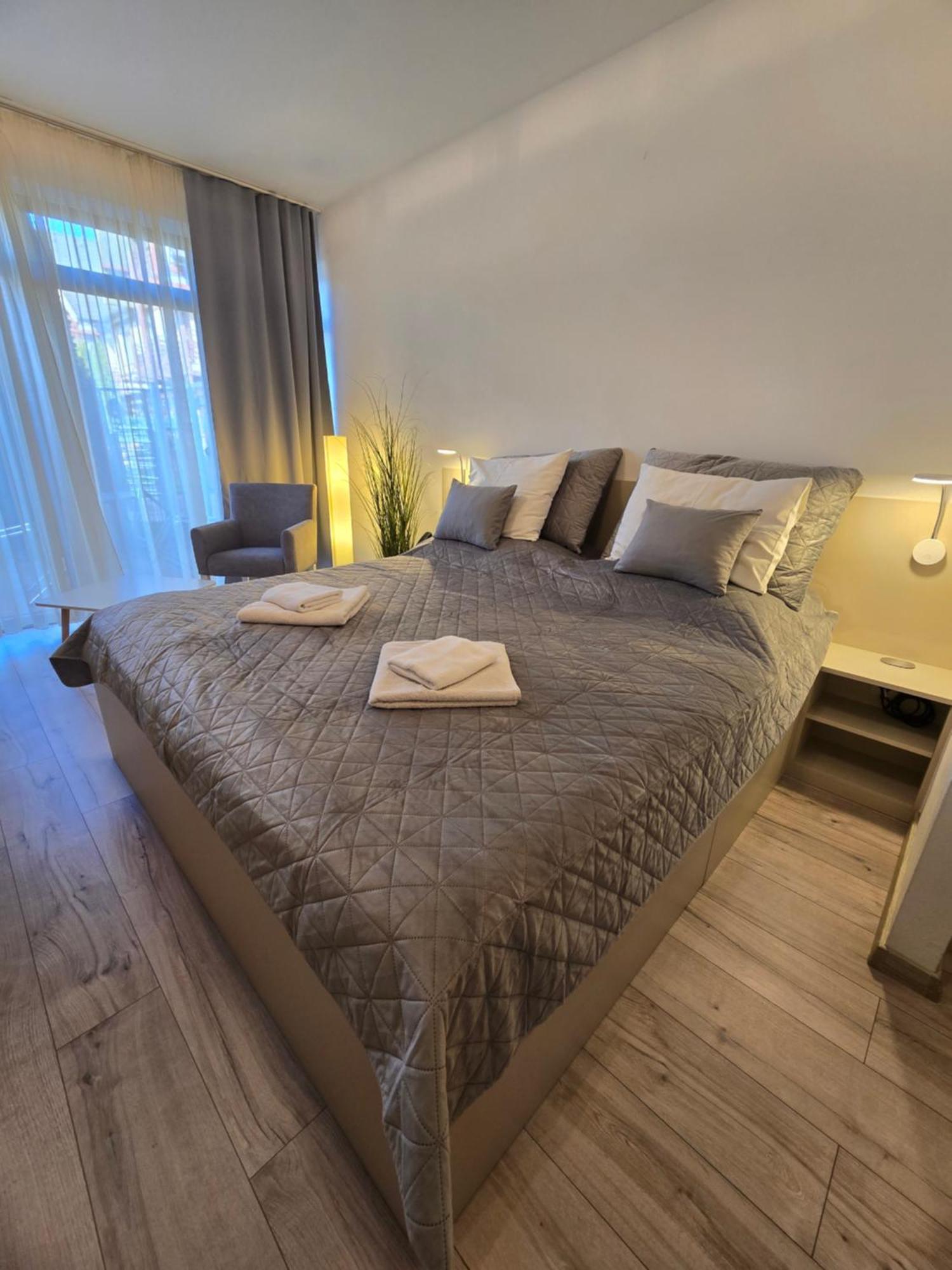 Apartman Elizabeth Bešeňová Eksteriør billede