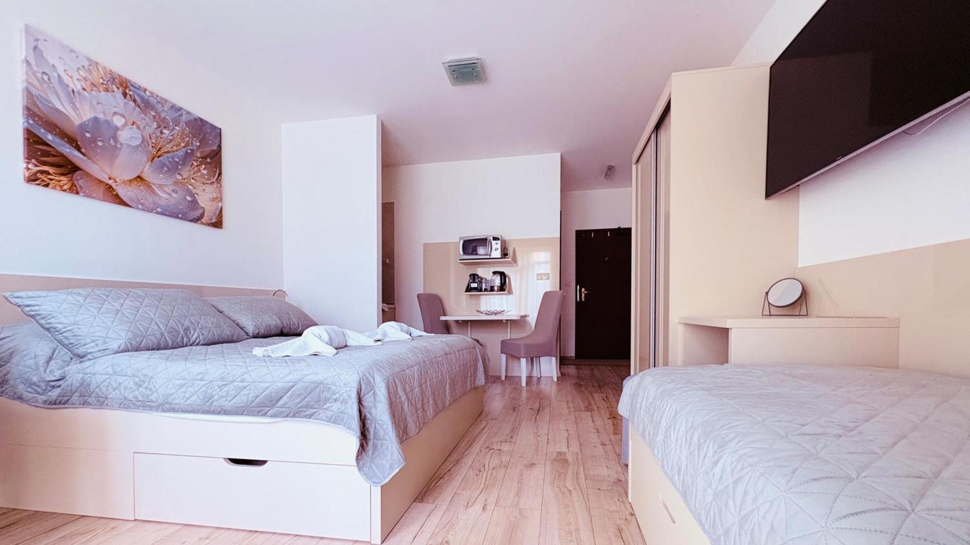 Apartman Elizabeth Bešeňová Eksteriør billede