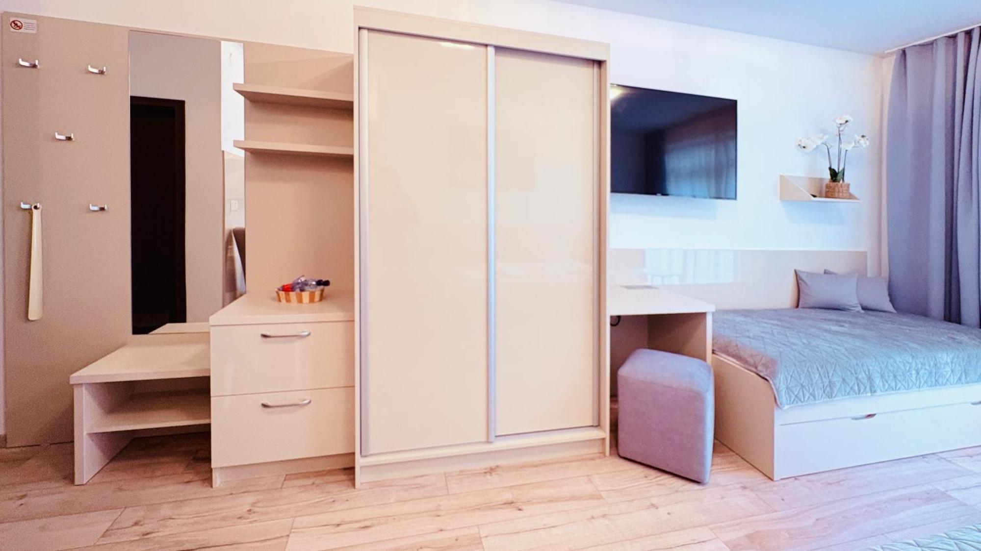 Apartman Elizabeth Bešeňová Eksteriør billede