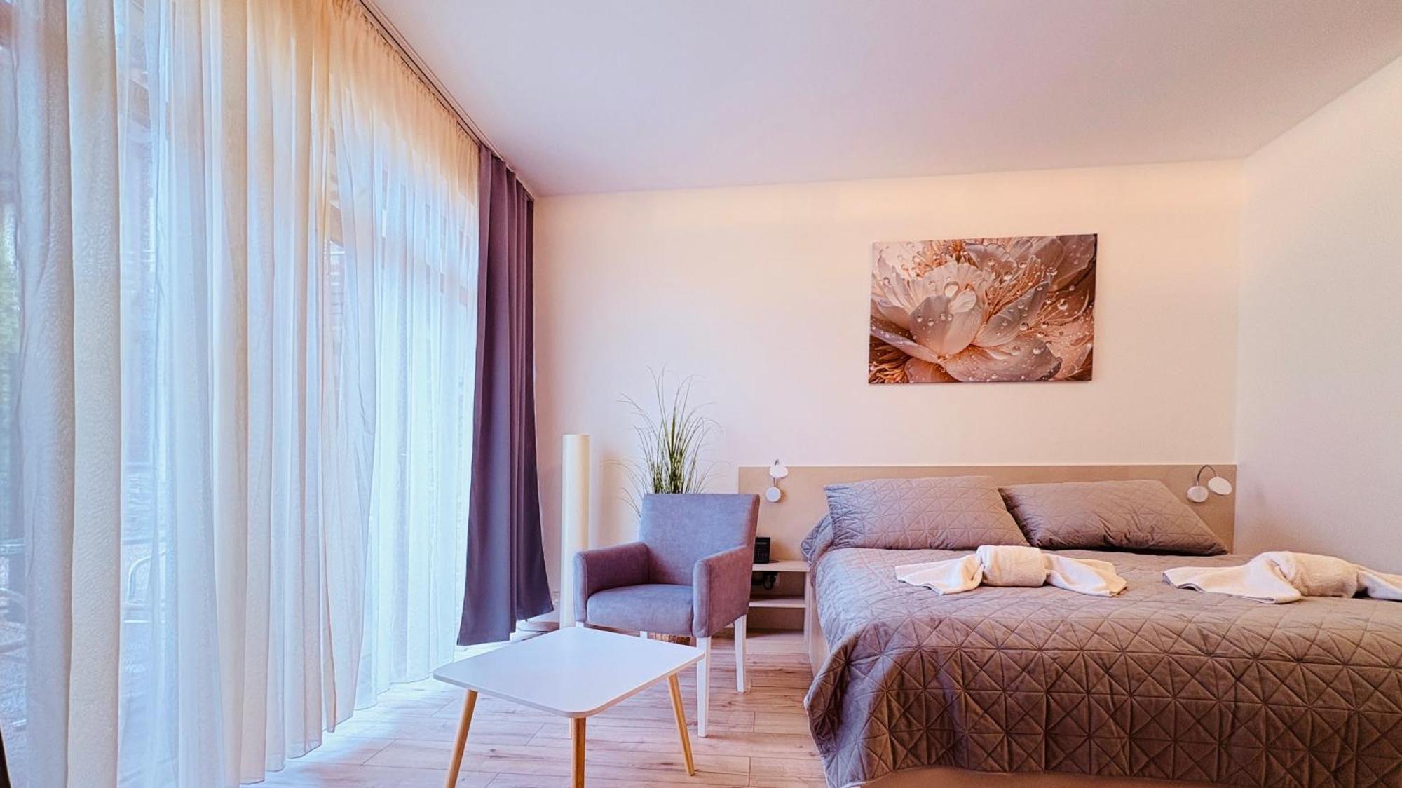 Apartman Elizabeth Bešeňová Eksteriør billede
